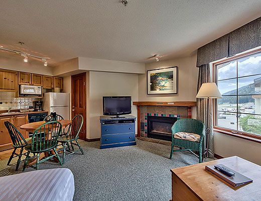 Hearthstone Lodge #415 - Studio - Sun Peaks