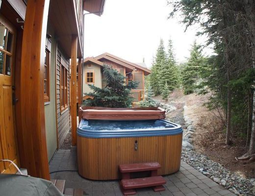 Woodhaven #16 - 2 Bdrm + Den HT - Sun Peaks