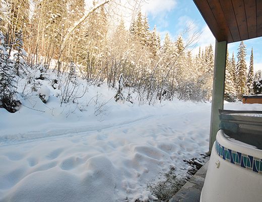 Snow Creek Village #17 - 1 Bdrm - Sun Peaks (TM)