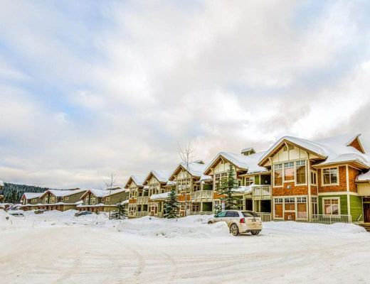Settlers Crossing #41 - 2 Bdrm HT - Sun Peaks