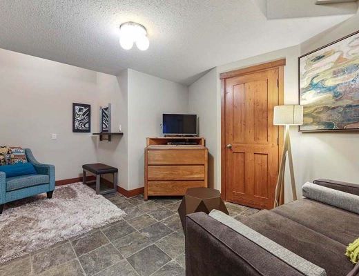 Powder Ridge #1 - 3 Bdrm + Den HT - Sun Peaks (TM)