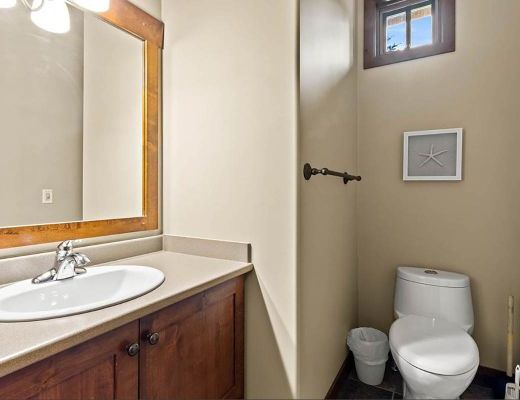 Trapper's Landing #12 - 2 Bdrm + Den HT - Sun Peaks (TM)