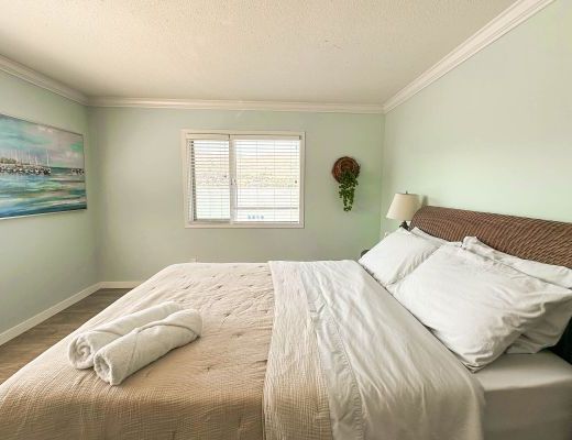 Okanagan Landing Family Home - 5 Bdrm HT - Vernon
