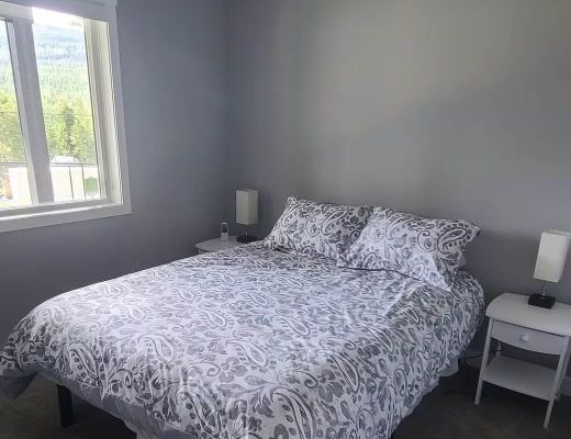 Sunset Ridge Home - 3 Bdrm HT - West Kelowna