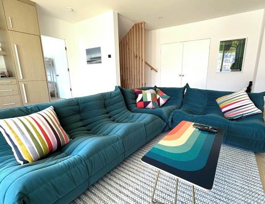 Lakeside Estate - 4 Bdrm HT - Osoyoos