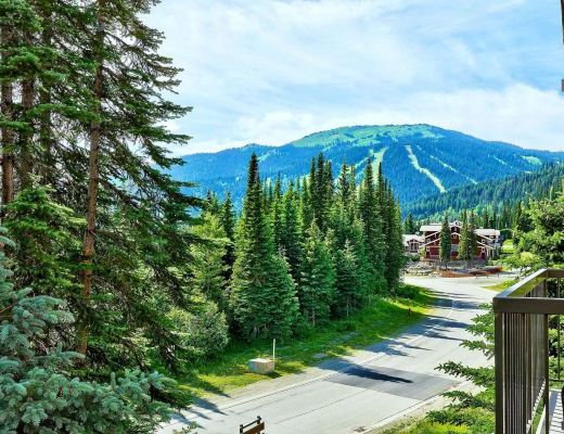 Woodhaven #46 - 2 Bdrm + Den HT - Sun Peaks (TM)