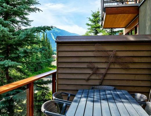 Woodhaven #46 - 2 Bdrm + Den HT - Sun Peaks (TM)