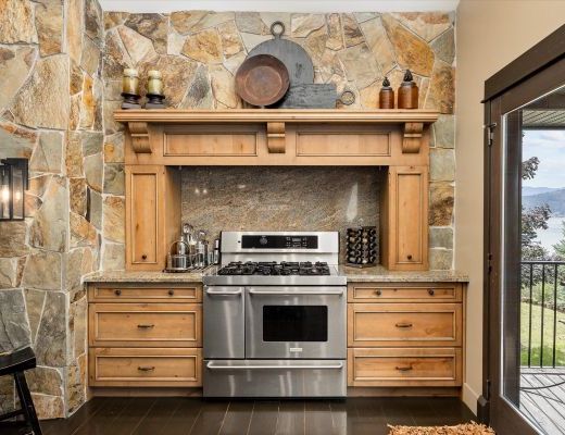 Elegant Lakeview Residence - 4 Bdrm - Oyama