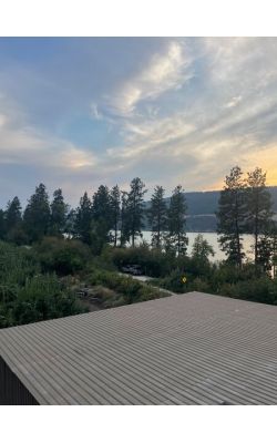 Lakefront Carriage Home - 2 Bdrm - Oyama