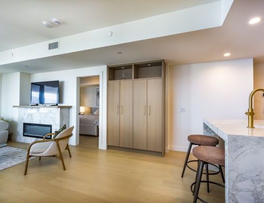 Aqua #1002 - 2 Bedroom- Kelowna (CVH)